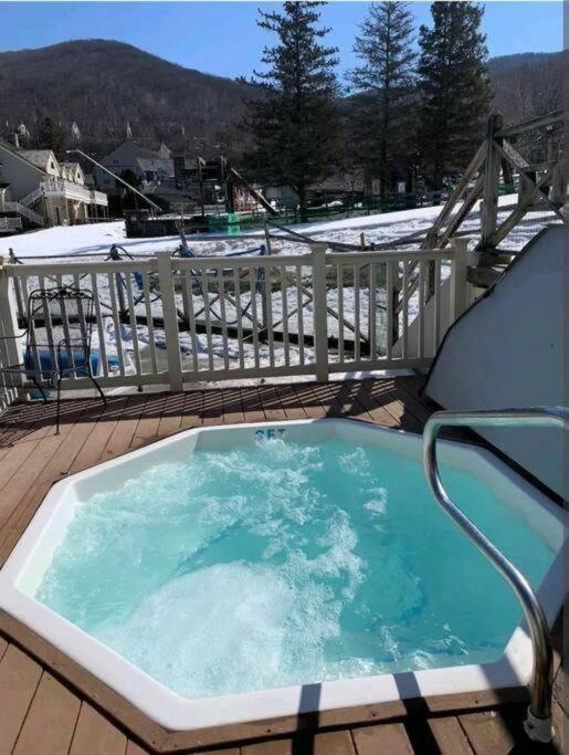 Gorgeous New Zen Suite Sleeps 4-Ski On Off Jiminy Hancock Εξωτερικό φωτογραφία